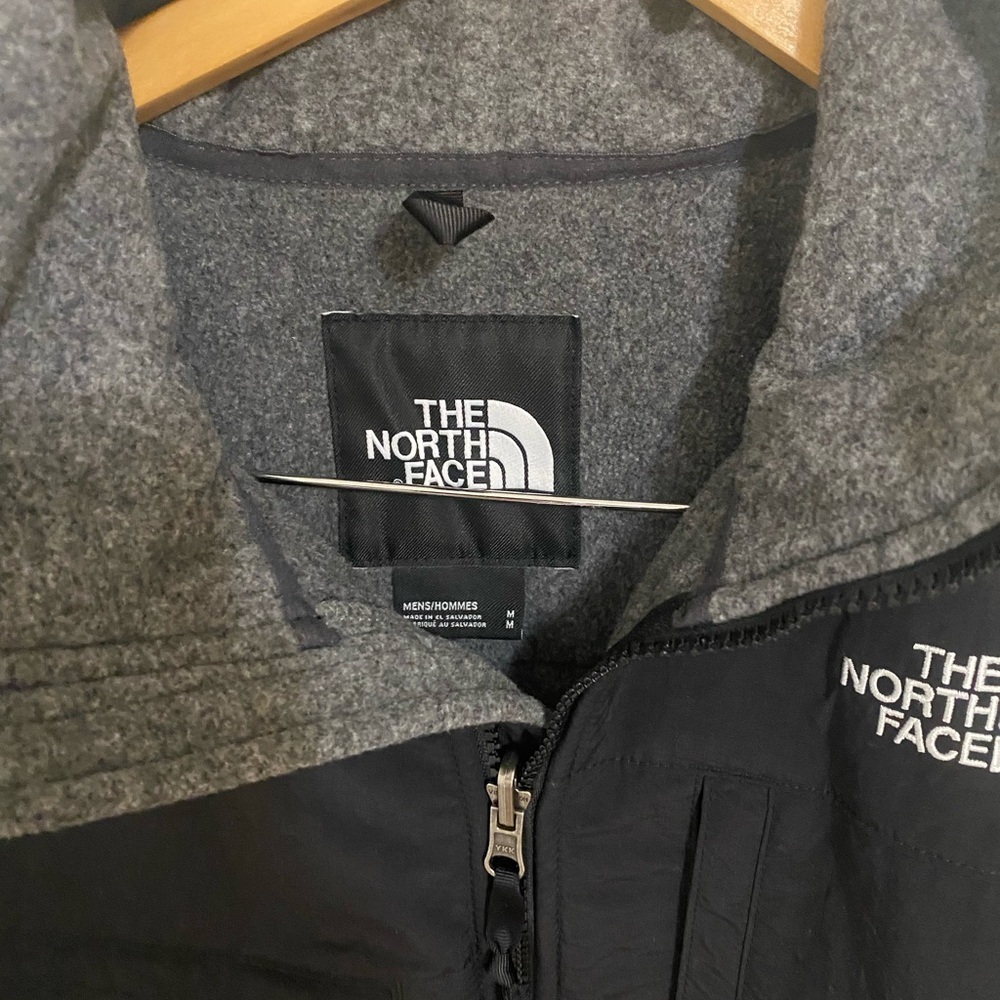 The North Face Men's Denali 2 Jacket - Chcoal Grey - Picture 6 of 10